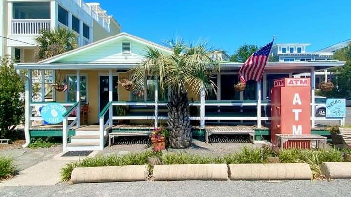 Bright cafe tables with nautical accents.
